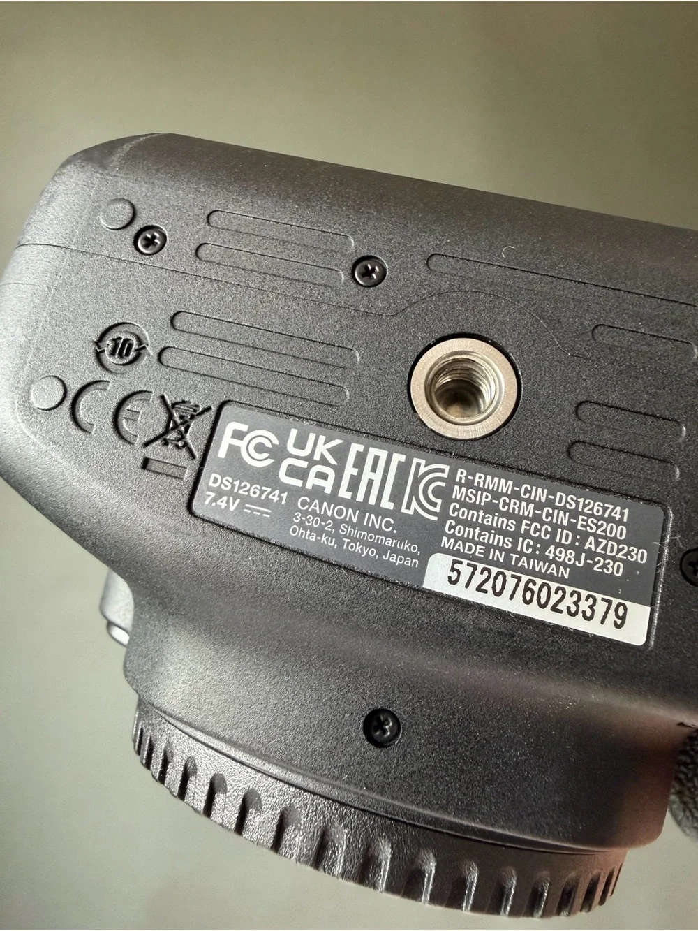 Canon EOS Rebel T7 DSLR Camera Body NWOB